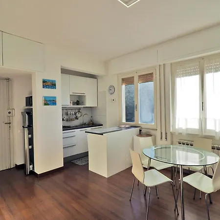 Lägenhet Finestra Sul Mare *