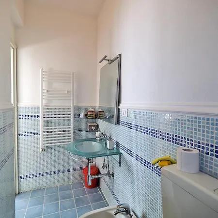 Finestra Sul Mare Apartment San Terenzo