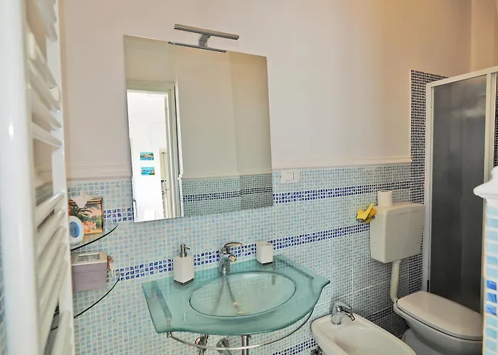 Finestra Sul Mare San Terenzo